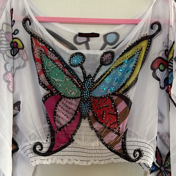 Sparkly crop top with butterflies - Picture 3 of 5
